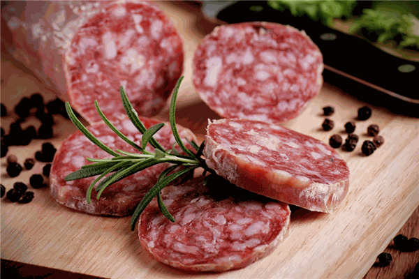 大众餐桌的坚实支柱 肉制品的多元魅力与产业展望